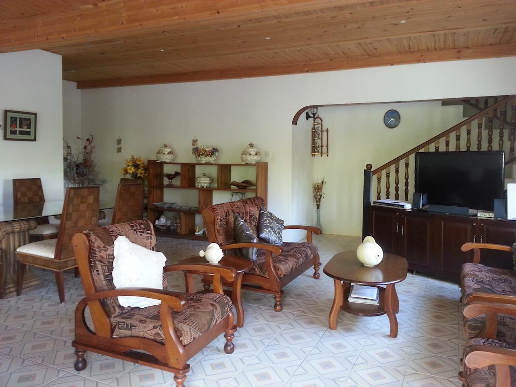 Zanboza Guesthouse La Digue  Extérieur photo